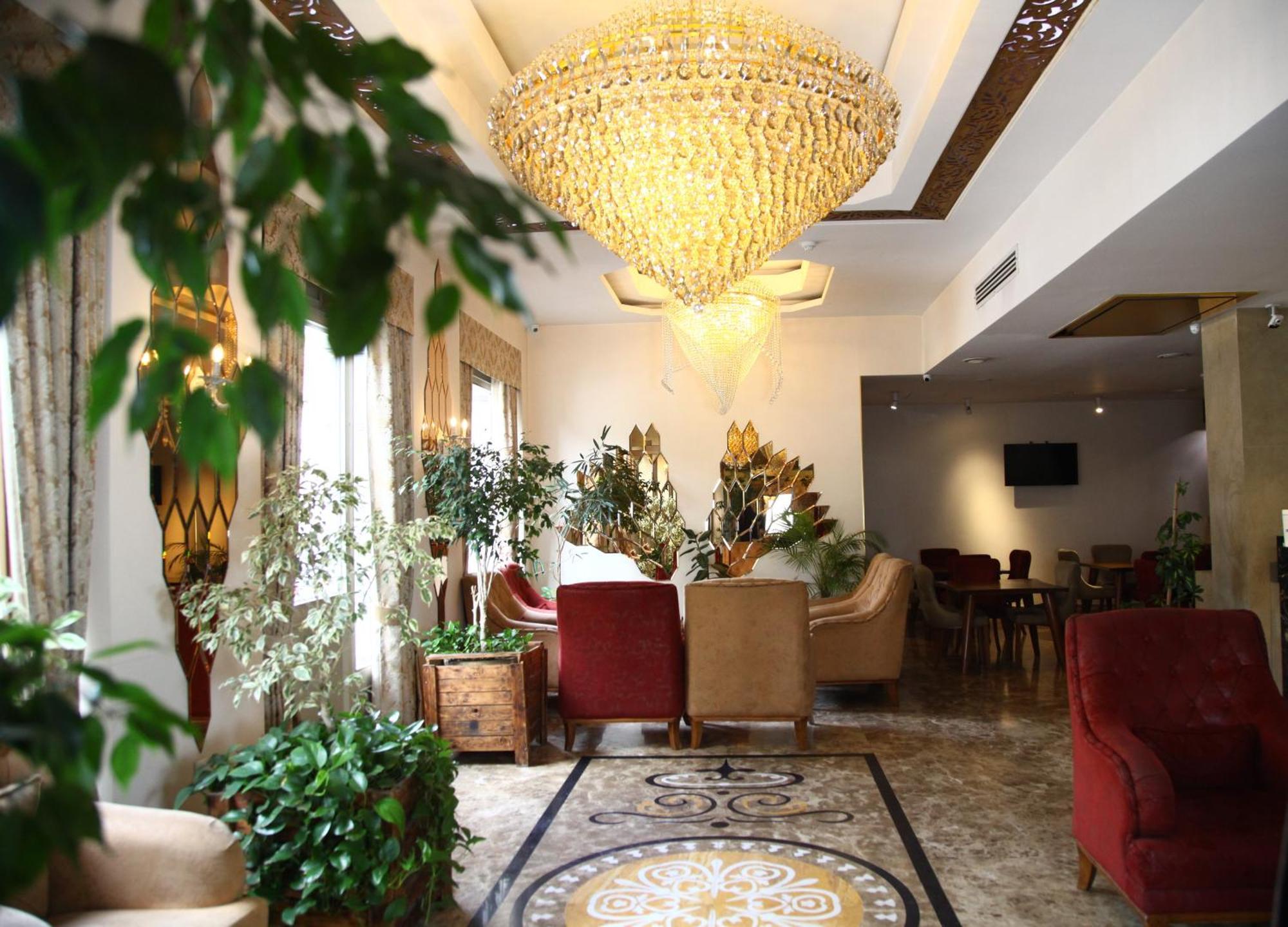 Aqua Hotel Tbilisi Buitenkant foto