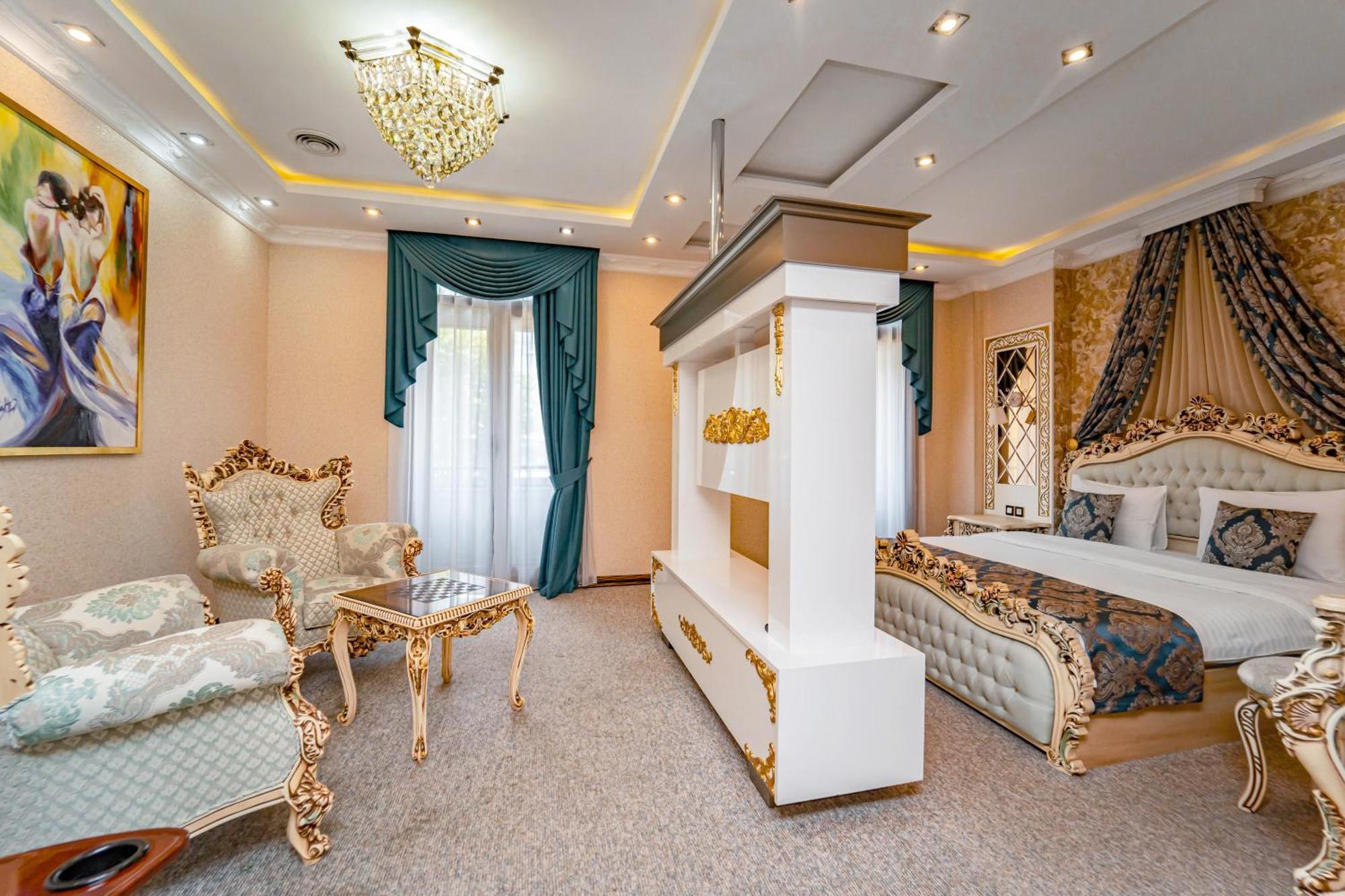 Aqua Hotel Tbilisi Buitenkant foto
