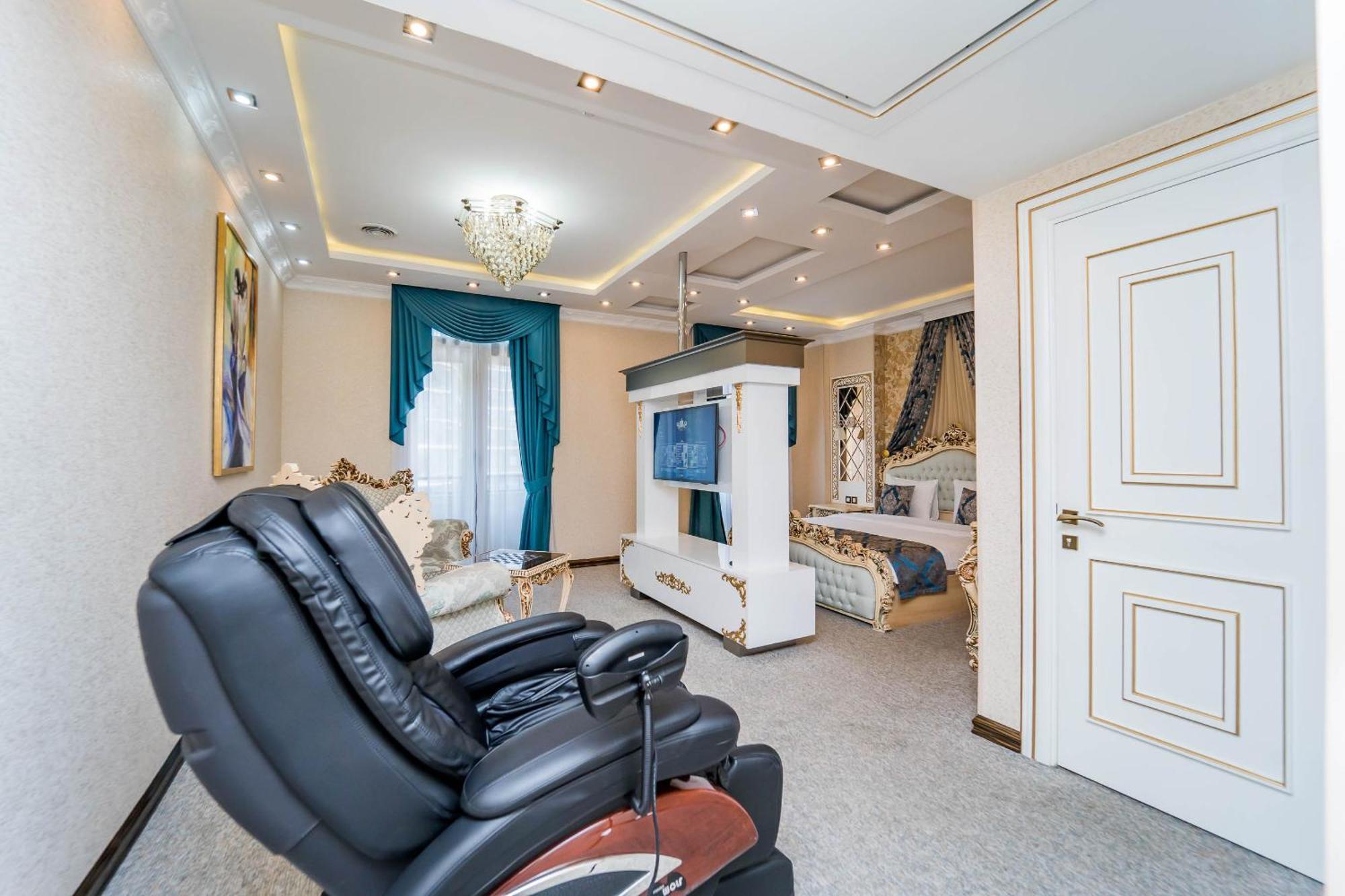 Aqua Hotel Tbilisi Buitenkant foto
