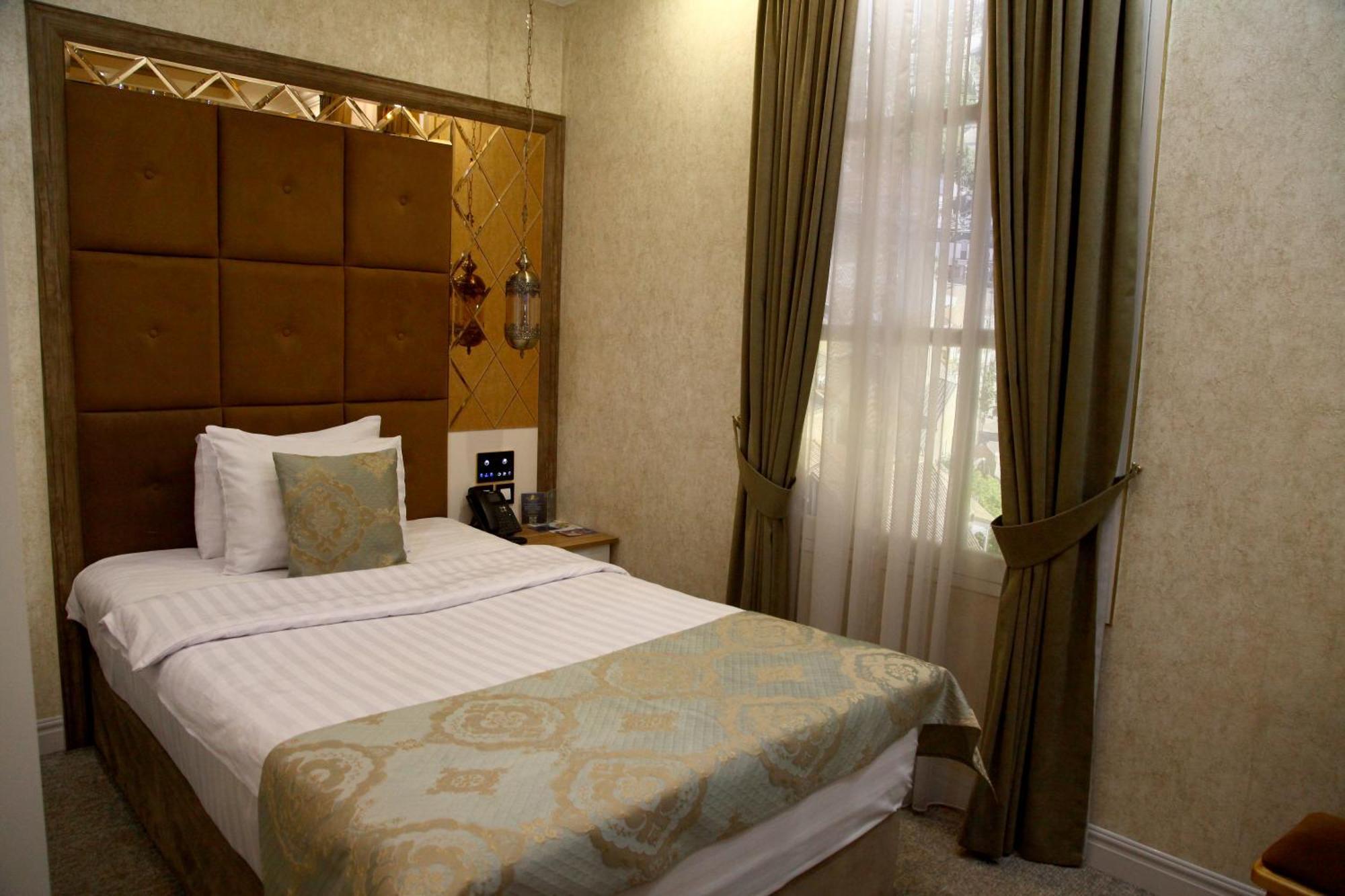 Aqua Hotel Tbilisi Buitenkant foto